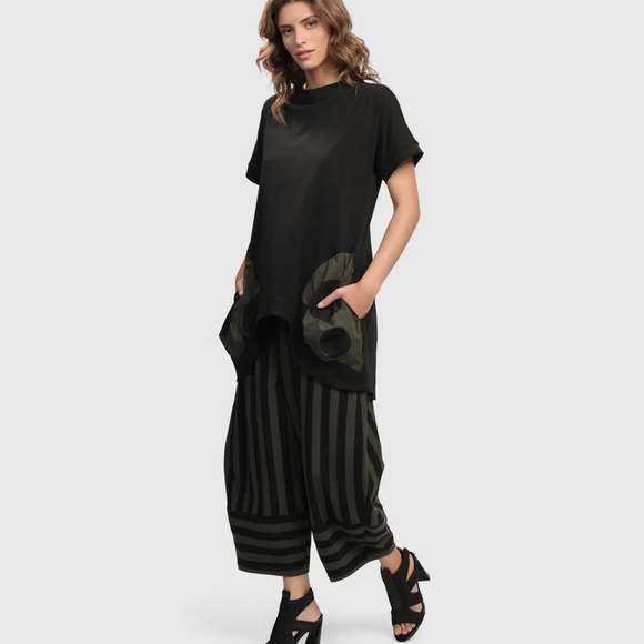 Urban by Alembika Two Piece Tunic / Pant Set